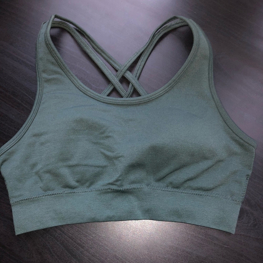 Alphalete Revival Sports Bra